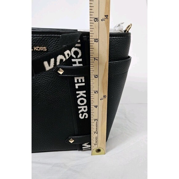 Nwt Michael Kors Crossbody Black pebbled leather Sm. Open Tote Snap Closure - Picture 11 of 13